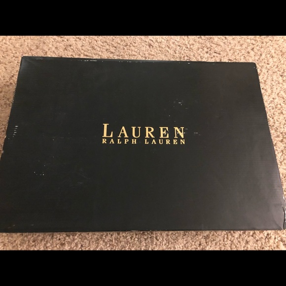 Women Rain Boots - Picture 1 of 6